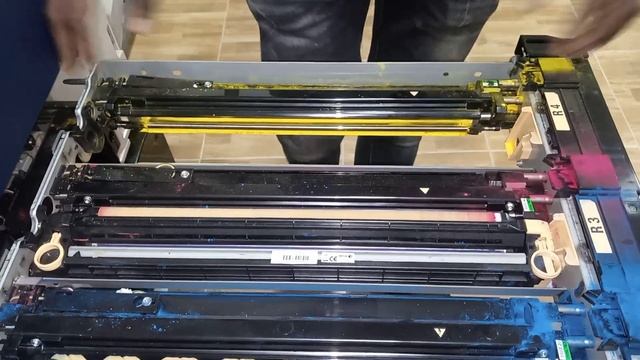 How to replace yellow developer in Xerox c60/C75/J75. Improving print quality. смотреть онлайн