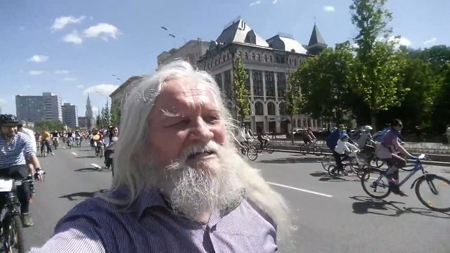 5 СЮЖЕТ... велофестиваль Волшебник на Садовом кольце 19 5 2019 смотреть онлайн