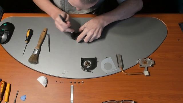 Disassembly Lenovo IdeaPad G550 20023 смотреть онлайн