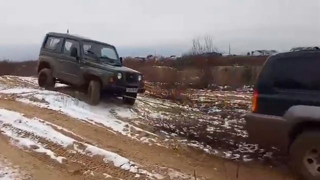 Terracan вытягивает kia retona смотреть онлайн