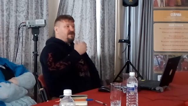 Базлов Г.Н. - Значение русского орнамента в вышивке и домовой резьбе (полевая этнография). Часть 2 смотреть онлайн