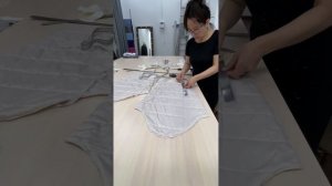 Расшиваем рукава в куртке