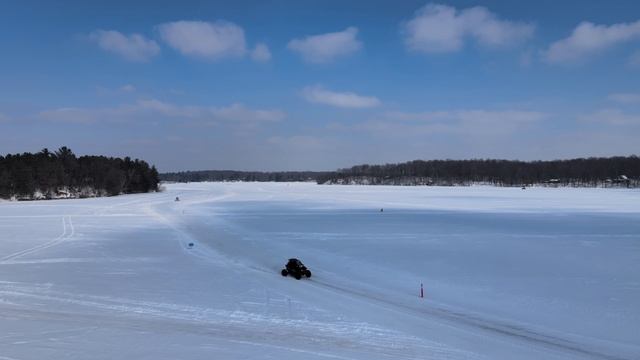 100 MILE Weekend Warrior Race Around FROZEN LAKE! | HUGE CRASH - Wildcat ROLLS 4 TIMES! смотреть онлайн