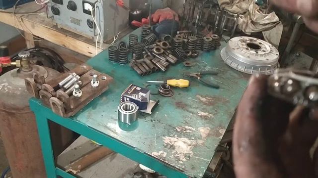 Заміна підшипника задньої ступиці Ваз 2109. смотреть онлайн