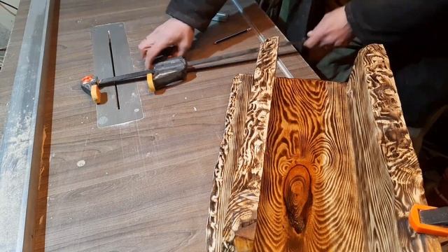 Полка из дерева своими руками / Обжиг дерева / Браширование смотреть онлайн