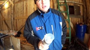 Тёплая будка для собаки своими руками. Доступное жильё для молодого пса !