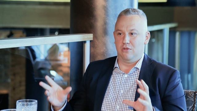 МАРКЕТИНГ ЗАСТРОЙЩИКОВ №2. Что эффективно в 2020 году? | Дмитрий Лукашев & Денис Дроботенко смотреть онлайн