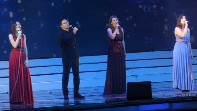"ЕСТЬ ТОЛЬКО МИГ МЕЖДУ ПРОШЛЫМ И БУДУЩИМ.." смотреть онлайн