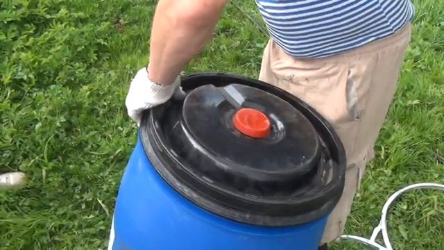 Отравленные бочки из магазина "Дачный" смотреть онлайн