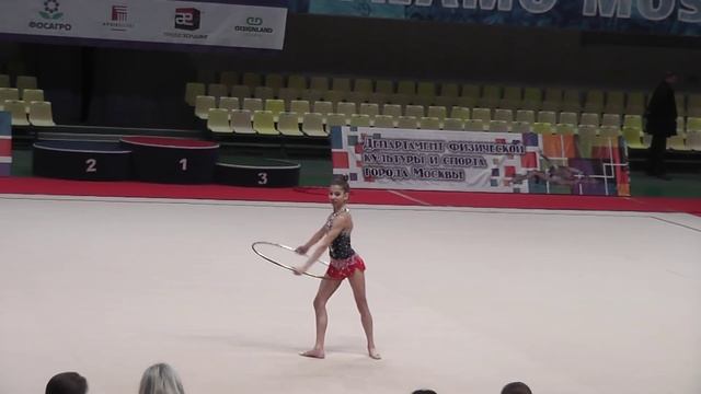 Москва 2016 Ума Саховатова обруч 2001 смотреть онлайн