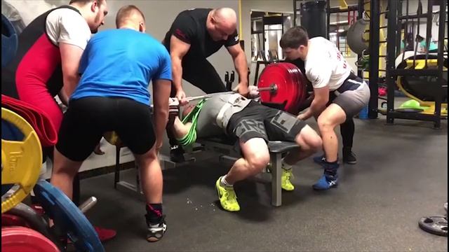 Пискарев Александр - Жим в слинге "Т-90" (два слоя) 350 кг смотреть онлайн