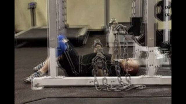 Жим лежа на полу используя цепи смотреть онлайн