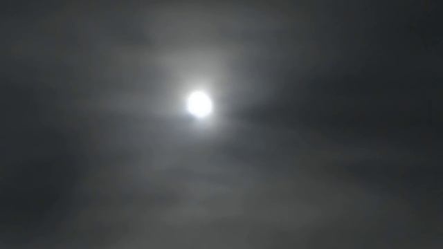 Giant Spaceship Cloud Eclipses the Sun Simulator...November 28th 2018 9:34 am смотреть онлайн