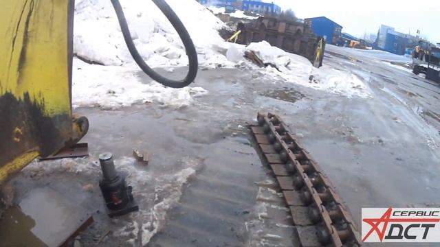 Лопнула телега на бульдозере ТМ10 ДСТ УРАЛ . Производим демонтаж. Ремонт бульдозера ТМ10 ДСТ УРАЛ смотреть онлайн