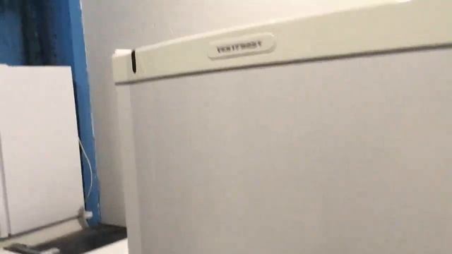 Морозилка VestFrost BFS276WHITE смотреть онлайн