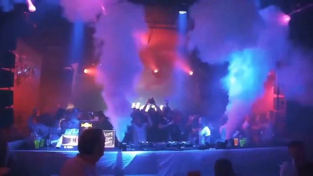 Italo Disco - Modern Talking Style ? Modern Martina? Music ? KorgStyle Shuffle Dance BEAUTIFUL GIRL