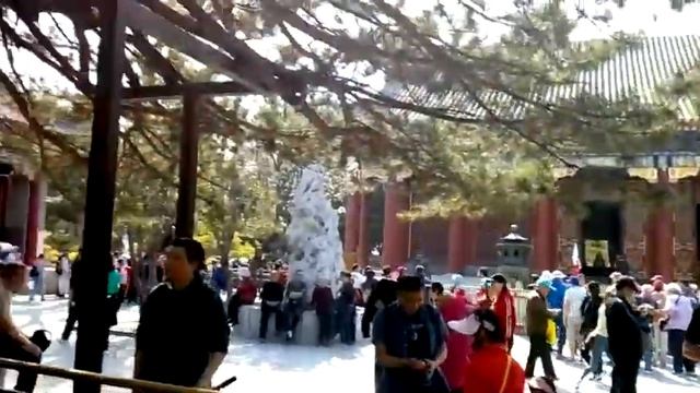 Штучне озеро. Галерея, 1/2. Гугун. Пекін. смотреть онлайн