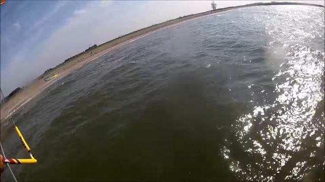 Foilsession # 154 Hoekipadijk Fone Bandit 9 meter Moses T45 111 cm mast W645 S420 16 knots смотреть онлайн