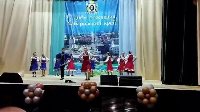 МБУК "ЦКиС муниципального р-на им. Лазо, р.п. Мухен, Танцевальная студия "Фантазия" смотреть онлайн