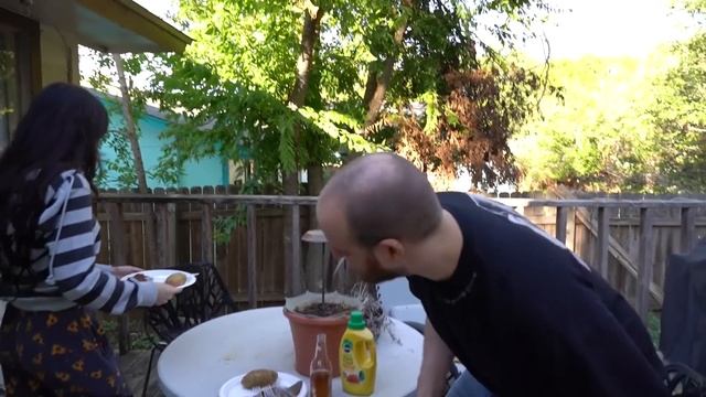 We Spent the Day at Asmongold’s House смотреть онлайн