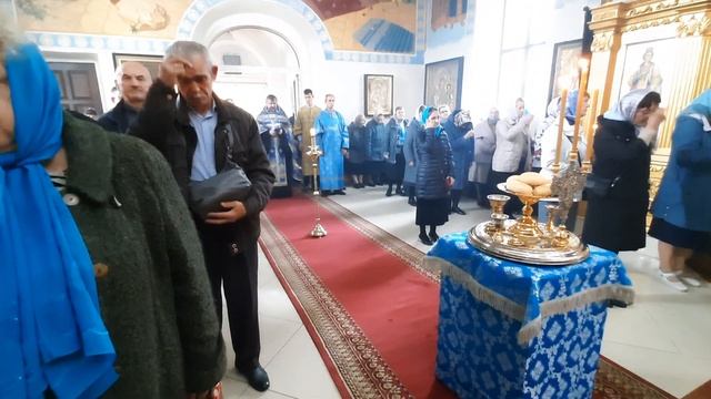 Престольный праздник Покрова Пресвятой Богородицы.13.10.22г. Освящение хлебов.Г.Уссурийск. смотреть онлайн