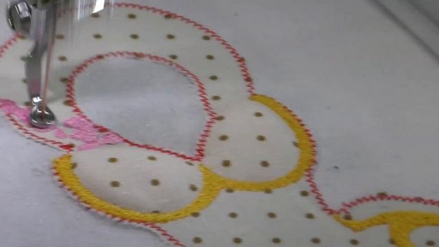Как вышить полотенце с петлей смотреть онлайн