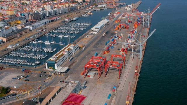 [4K] LISBON 2023 ?? Lisboa, 1 Hour Drone Aerial Tour of the City | PORTUGAL смотреть онлайн