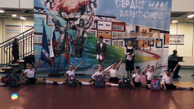 Красноселькуп.Торжественная линейка в МОУ КСОШ "Радуга", посвящённая Дню учителя 5 октября 2022 год смотреть онлайн