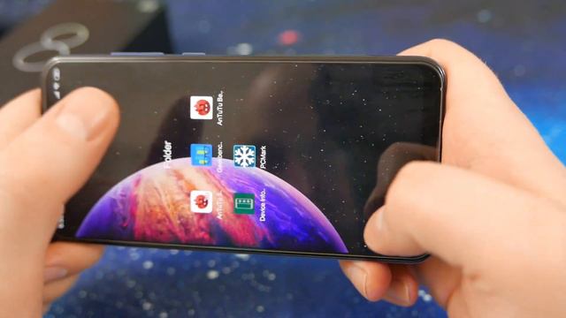 Xiaomi Mi 8 ( Snapdragon 845, AMOLED, NFC, IMX363 ) - Best Value Flagship in 2019 смотреть онлайн