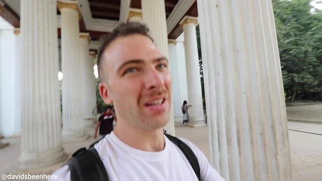 INCREDIBLE Indian FOOD TOUR - Kathi Rolls, Kebabs and Biryani | Kolkata, India смотреть онлайн