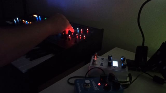 Evening Odyssey Jam - Behringer Odyssey, GFI System Skylar, TC Flashback 2 смотреть онлайн