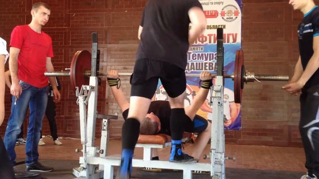 Коротун Антон (Жим 130кг) смотреть онлайн