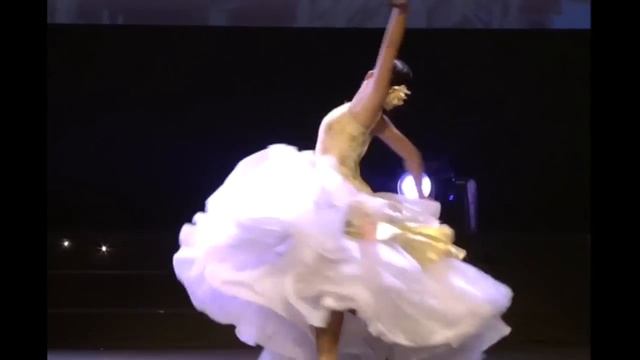 Sevilla de Isaac Albéniz. Antologia de la Danza Española смотреть онлайн