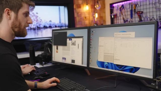 PCIe Gen5 Drives are Here! Are they Worth It?? - Crucial T700 PCIe Gen 5 NVMe SSD смотреть онлайн