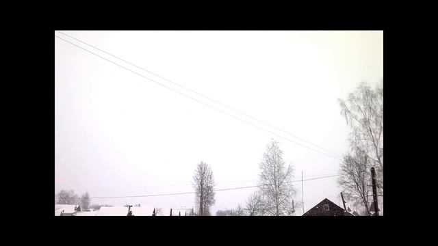 На саночках за самодельным квадроциклов. зимние забавы смотреть онлайн