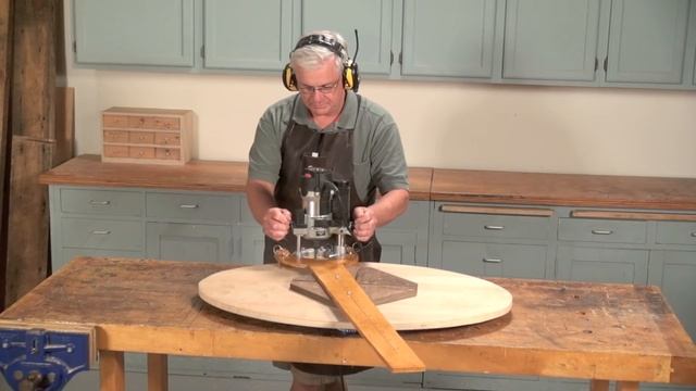 The Elliptical Router Jig смотреть онлайн