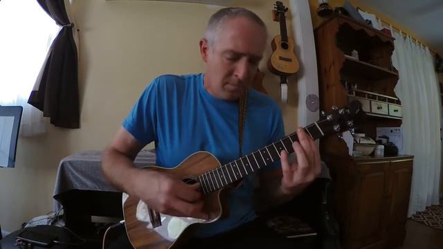 Somewhere Over The Rainbow - Ukulele Cover смотреть онлайн