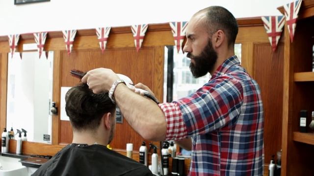 Top Barbers In London - Men's Hairstyles (1920s Hairstyle) Pall Mall Barbers