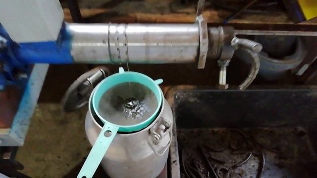 Маслопресс с Компрессионным винтом. Масло сыродавленное. Холодный отжим семечки. смотреть онлайн