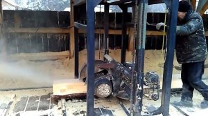 Самодельная угловая двухдисковая пилорама