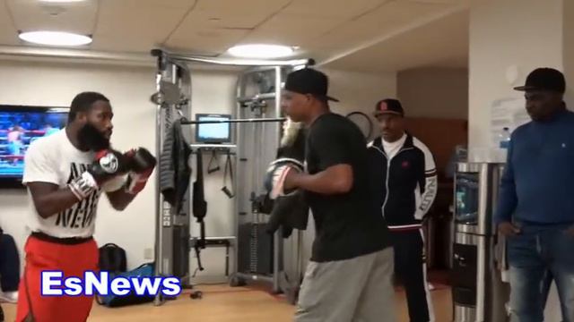 (SICK HAND Speed) Adrien Broner Last Workout Before Jessie Vargas EsNews Boxing