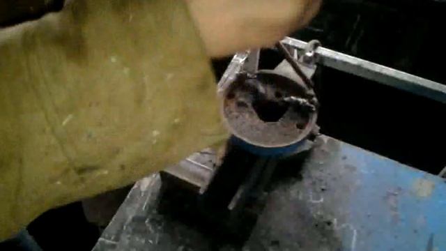 Сварка чугунных тисков. смотреть онлайн
