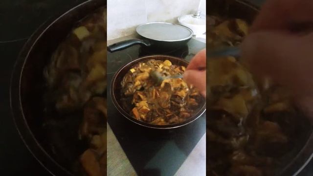 грибы жареные .зимние заготовки .очень вкусно. смотреть онлайн
