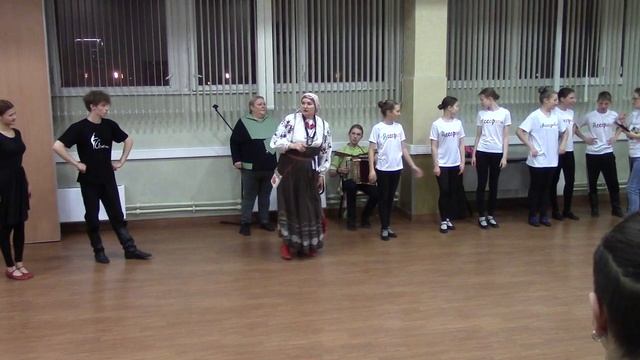 Наталья Антонова. Мастер-класс по традиционной народной хореографии для нар-сцен.коллективов.Часть1 смотреть онлайн