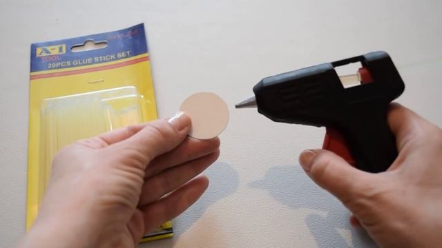 Как пользоваться клеевым пистолетом? смотреть онлайн