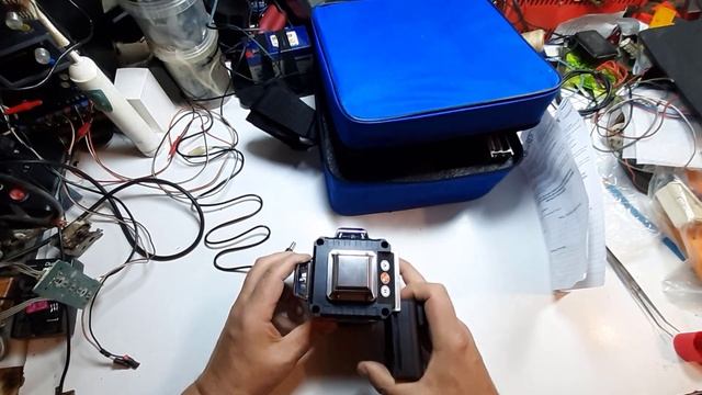 Подъёмный столик для лазерного уровня. Какие они бывают и куда можно применить смотреть онлайн