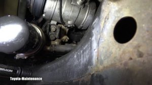 Toyota 2UZ-FE Engine Oil Leak