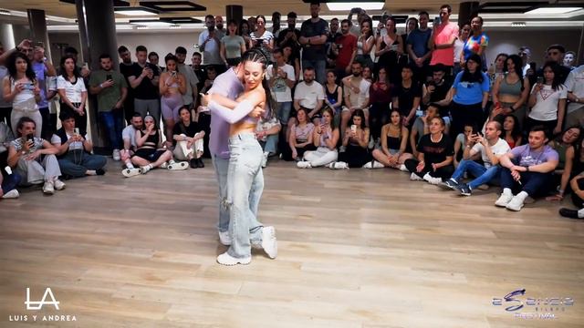 LUIS Y ANDREA Bachata Único Grade Amore ️ PintoPicasso Bilbao