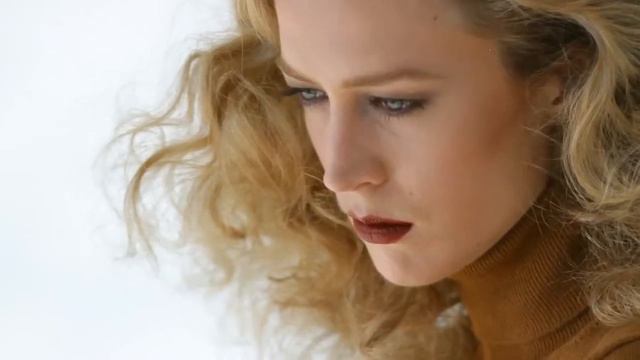 Bottega Veneta campagne automne/hiver 2013 par Ralph Gibson Making-of смотреть онлайн