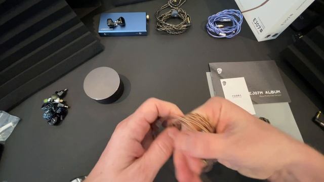 Shuoer EJ07m Review - Tribrids in metal shells смотреть онлайн